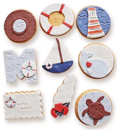 Ciasteczka lukrowane z motywem marynistycznym.