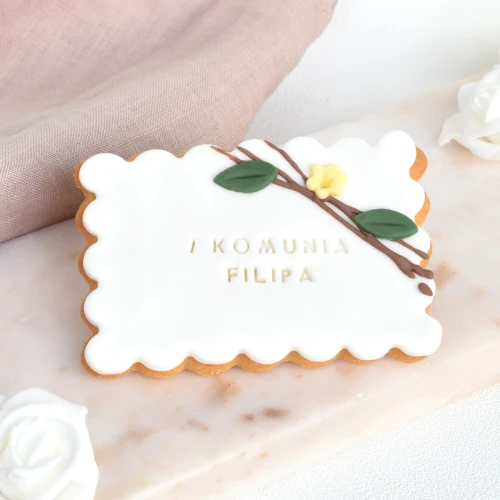KUKI-W2004 Ciastko lukrowane z motywem gałązek i kwiatów Herbatnik sq1200 LQW.webp