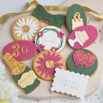 Zestaw 10 ciastek urodzinowych Burgund i Zieleń