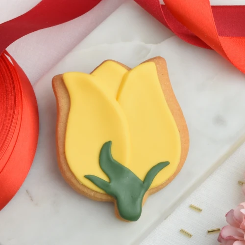KUKI-W0106A Ciastko lukrowane Tulipan Żółty.webp