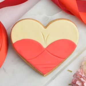 Ciastko lukrowane Dekolt