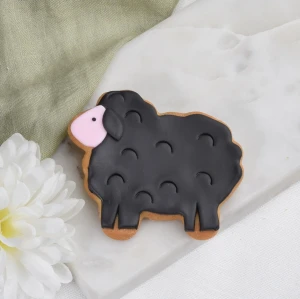 Ciastko lukrowane Baranek Wielkanocny aka Czarna Owca