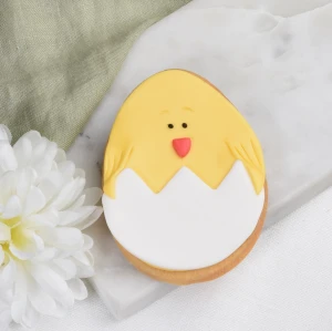 Ciastko lukrowane Kurczaczek w skorupce