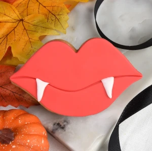 Ciastko lukrowane Usta Wampira