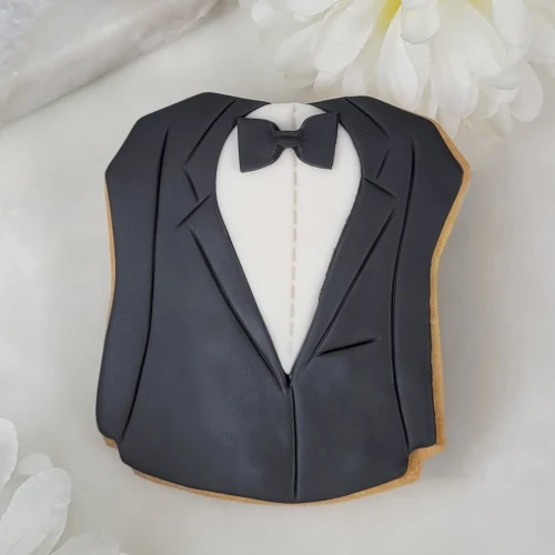 Ciasteczko w kształcie marynarki męskiej.