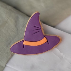Ciastko lukrowane na Halloween - Czapka Czarownicy