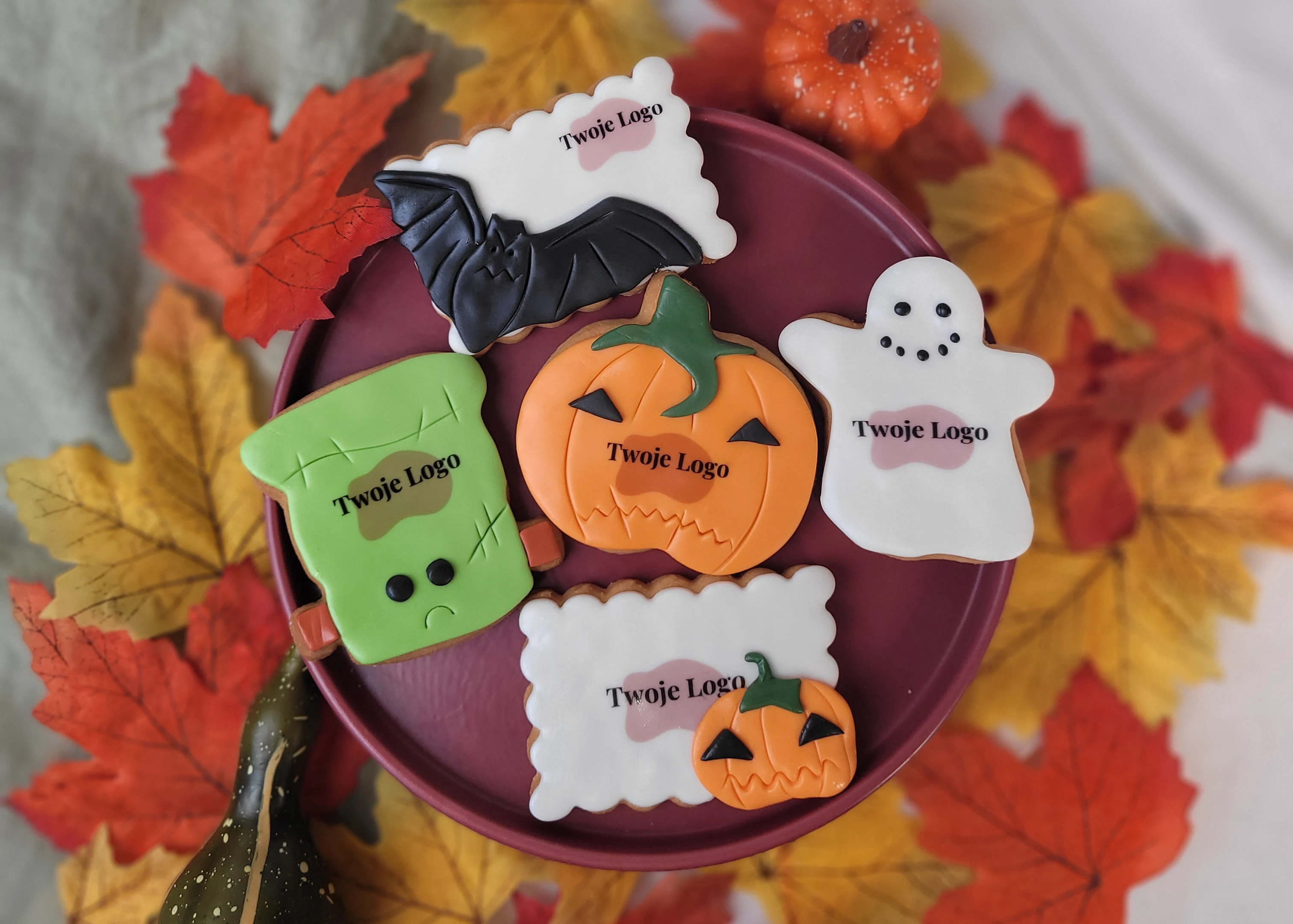 Firmowe ciasteczka na Halloween